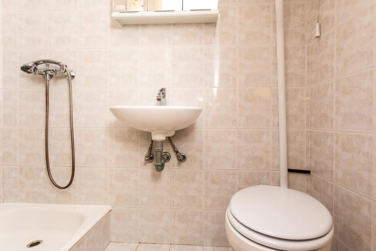 Affittacamere Rooms & Studio Apartment Mira Baška