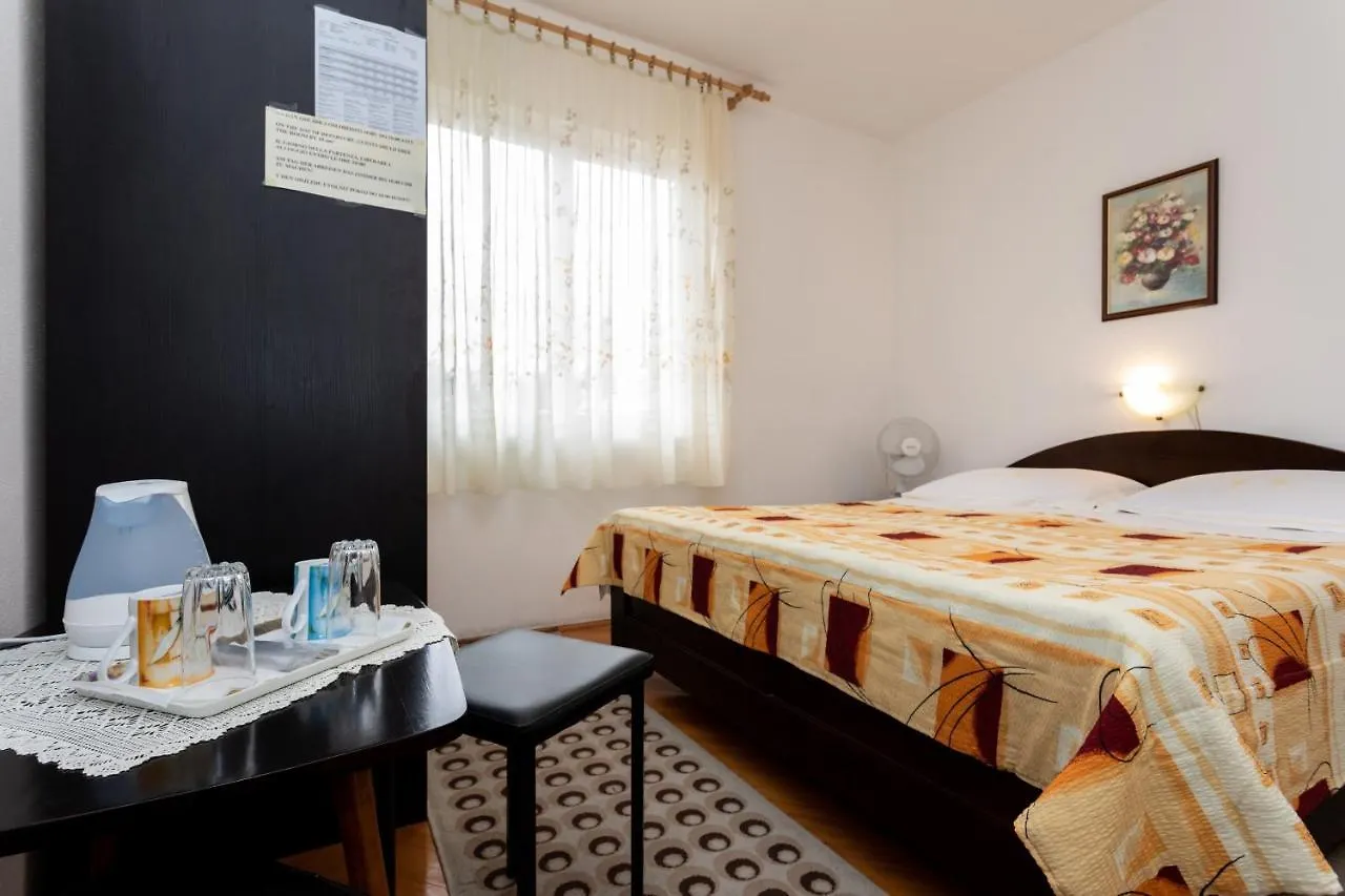 Affittacamere Rooms & Studio Apartment Mira Baška Croazia